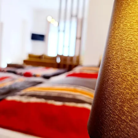 Kert Panzio Шарошпатак